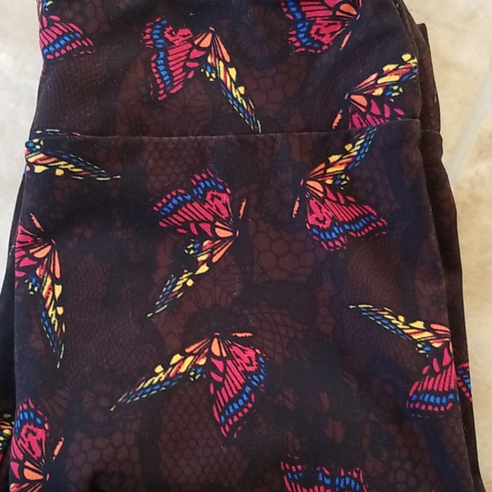 Lularoe OS Legging Butterfly's